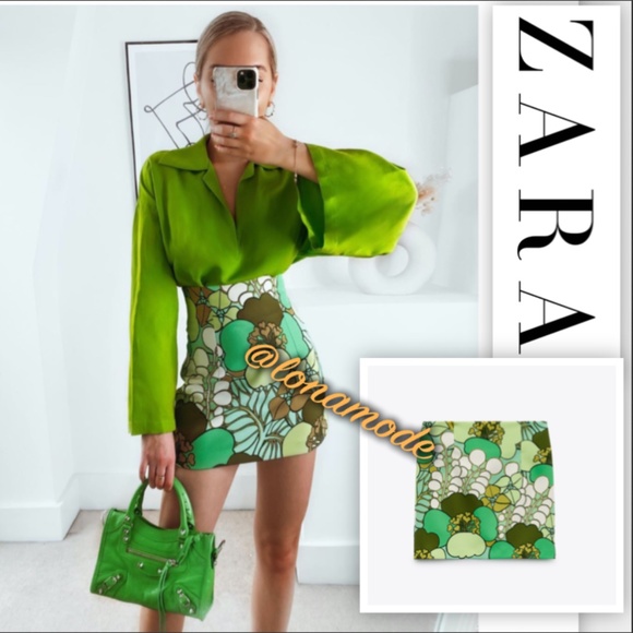🌳  Zara Green Printed Mini Skirt  🌳 - Picture 1 of 16